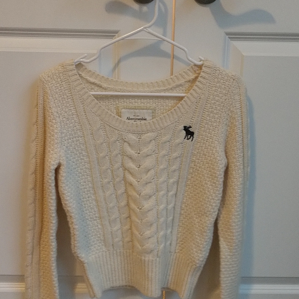 Abercrombie sweater